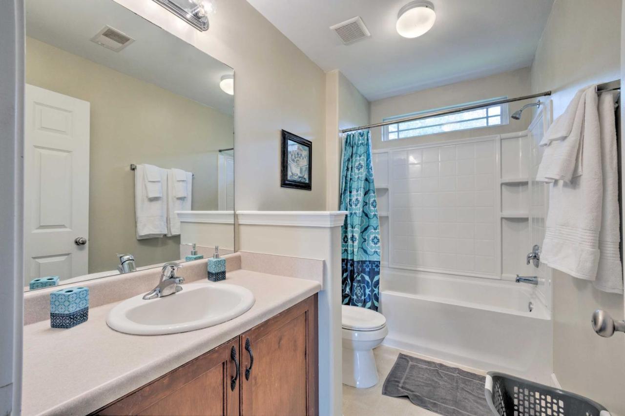 Spacious Pooler Home With Family-Friendly Perks Саванна Экстерьер фото
