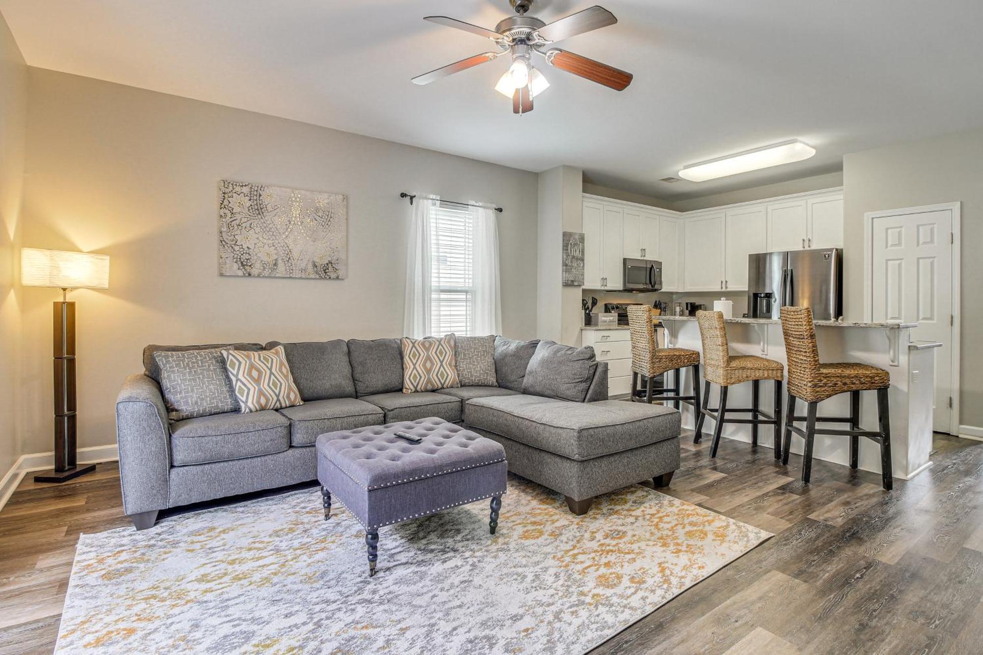 Spacious Pooler Home With Family-Friendly Perks Саванна Экстерьер фото